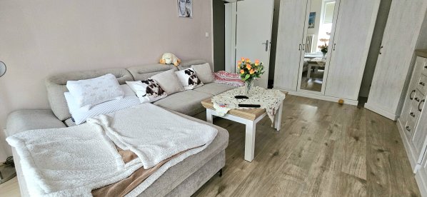 Konferenční stolek Royal LN