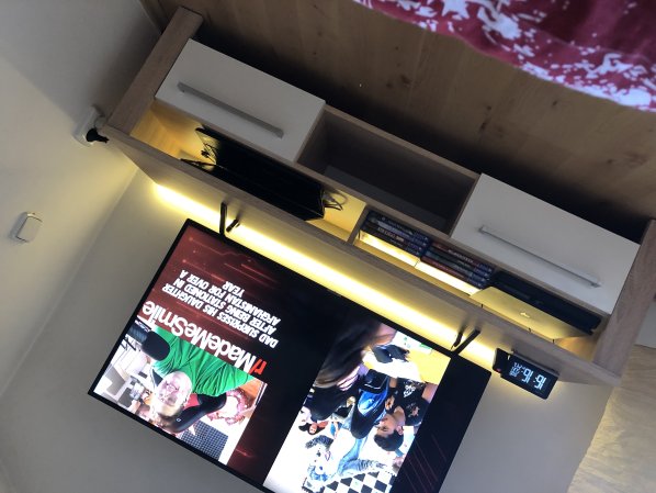 TV stolek Rocky