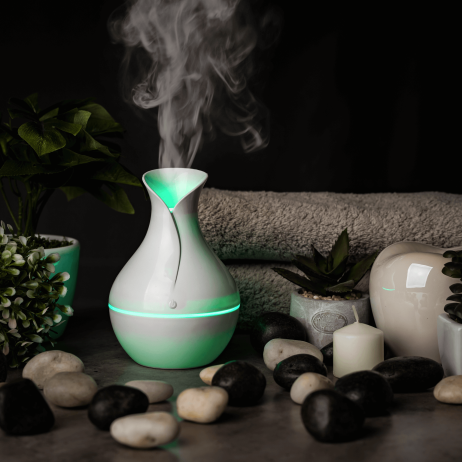 Bílý aroma difuzér COZU