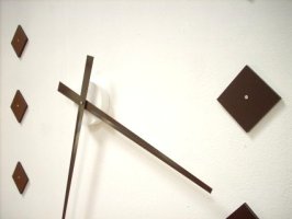Designové nástěnné hodiny 1577 Calleadesign 140cm (2 barvy)