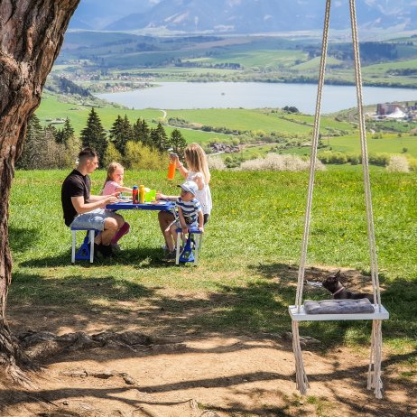 Houpačka pro děti Designet