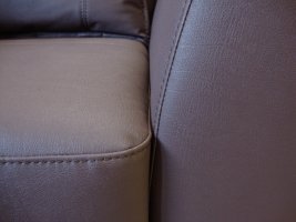 Křeslo Afrodite, ořech tmavý, tmavě hnědá ekokůže