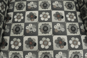 Křeslo Evier, látka patchwork N1