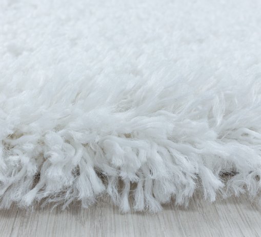 Kusový koberec Fluffy Shaggy 3500 white kruh