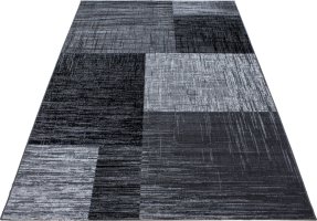 Kusový koberec Plus 8001 black