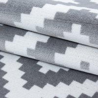 Kusový koberec Plus 8005 grey