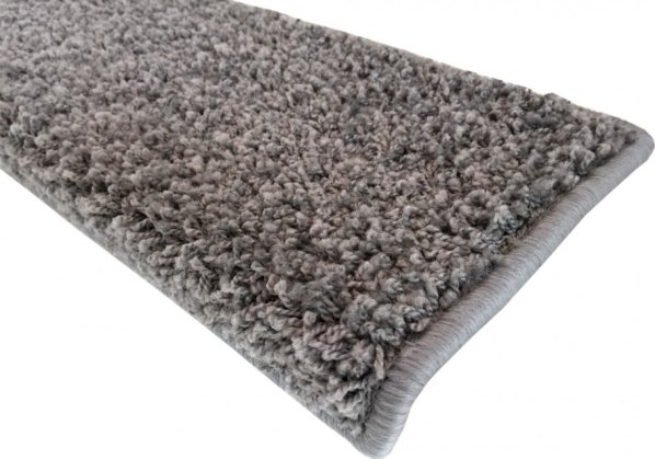 Nášlapy na schody Color Shaggy (půlkruh-obdélník)