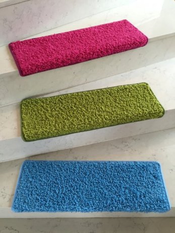 Nášlapy na schody Color Shaggy (půlkruh-obdélník)