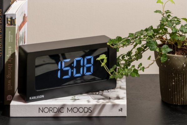 Stolní digitální hodiny KA5868BK Karlsson 25cm