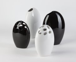 Váza Egg hole, bílá