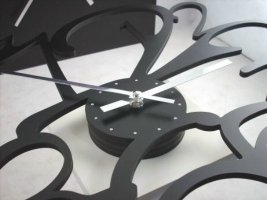 Designové nástěnné hodiny 1500 Calleadesign 30cm