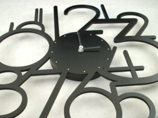 Designové nástěnné hodiny 1501 Calleadesign 30cm