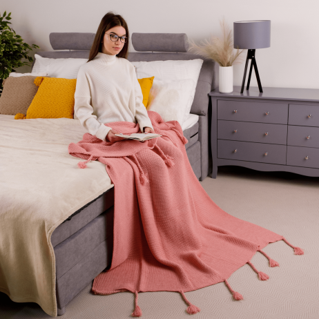 Růžová pletená deka Dressr 150x200 cm